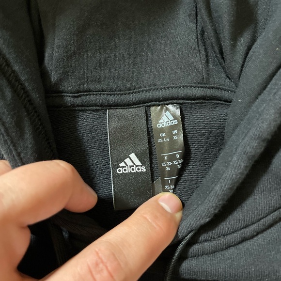 Adidas Oversized Cropped Black Hoodie - Picture 3 of 6